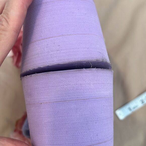 Make a statement with these adorable flower adorned wedge sz6 flip flops EUC - Picture 14 of 14